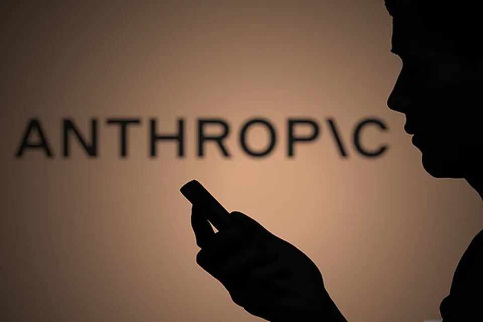 亏了800亿的Anthropic冲刺IPO,其最大对手却想学DeepSeek了