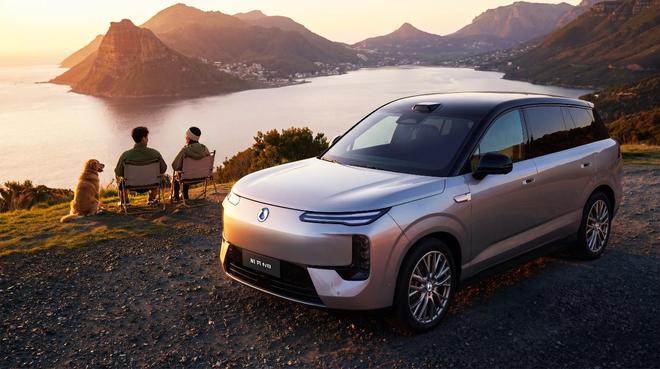 纯电续航1003km 大五座SUV腾势N8正式开启预订|新车|suv