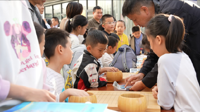 国际跳棋和五子棋全民健身主题示范活动合肥站_棋牌