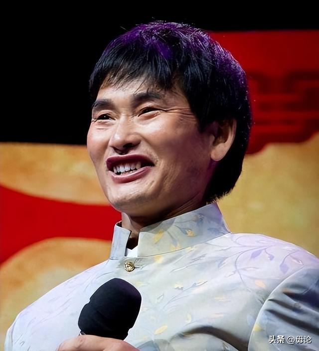大衣哥再遭重创!到场后演出取消,放出狠话:不挣钱,也不放过TA