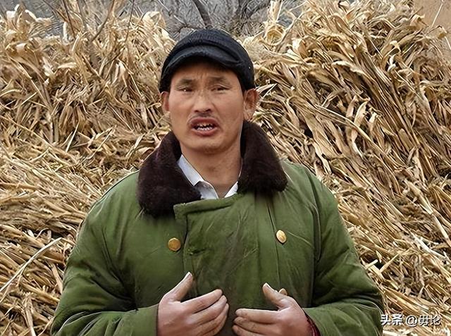 大衣哥再遭重创!到场后演出取消,放出狠话:不挣钱,也不放过TA