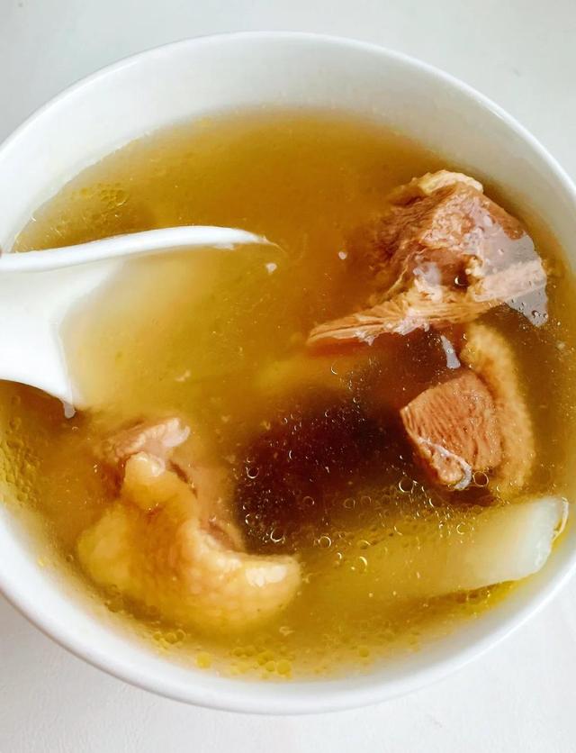霜降后,少吃螃蟹和羊肉,多吃这4肉,腿脚有劲精神好,乐过秋冬