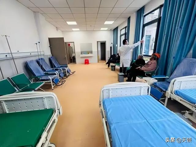 发现一个奇怪现象:乡镇卫生院除了没有病人,真的其他什么都有?